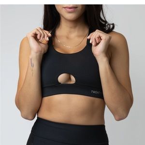 Black Sports Bra with Front Key-Hole Bras